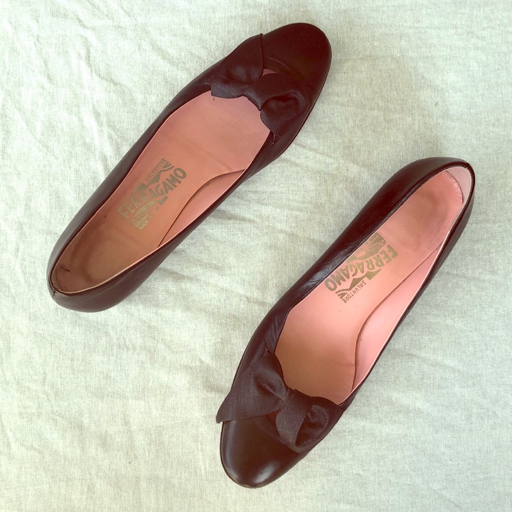 Authentic Salvatore Ferragamo flats